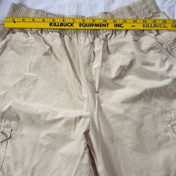 Abercrombie and Fitch cargo utility pants women’s size medium pull on elastic wa - Picture 5 of 8